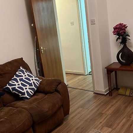 Smalinz Homes Finchley London Eksteriør bilde